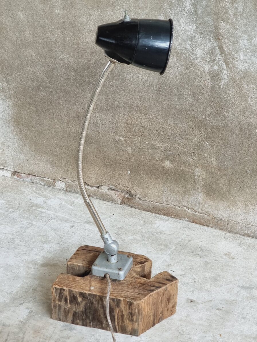 Vintage tafellamp machinelamp fabriekslamp (1)