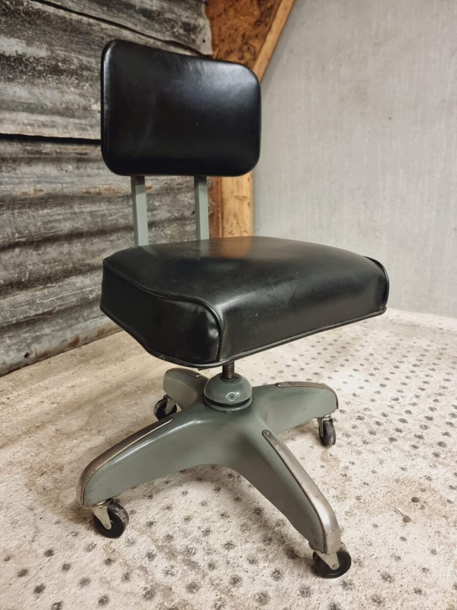 Vintage bureaustoel industriële stoel 60s USA (1)